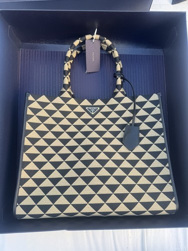 Prada symbole jacquard tote - symbole,