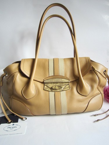 Beautiful prada handbag with - beautiful,