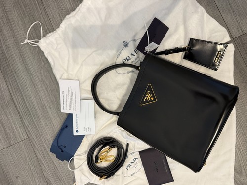 Authentic prada bucket bag - bucket, –
